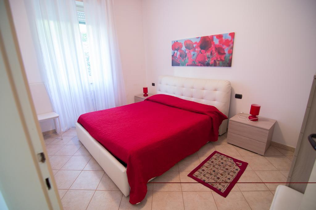 Appartamento Silky House With Private Parking Côme Esterno foto