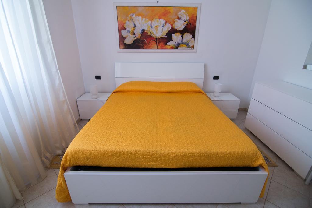 Appartamento Silky House With Private Parking Côme Esterno foto