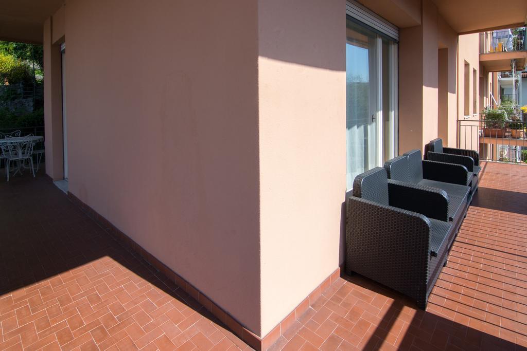 Appartamento Silky House With Private Parking Côme Esterno foto